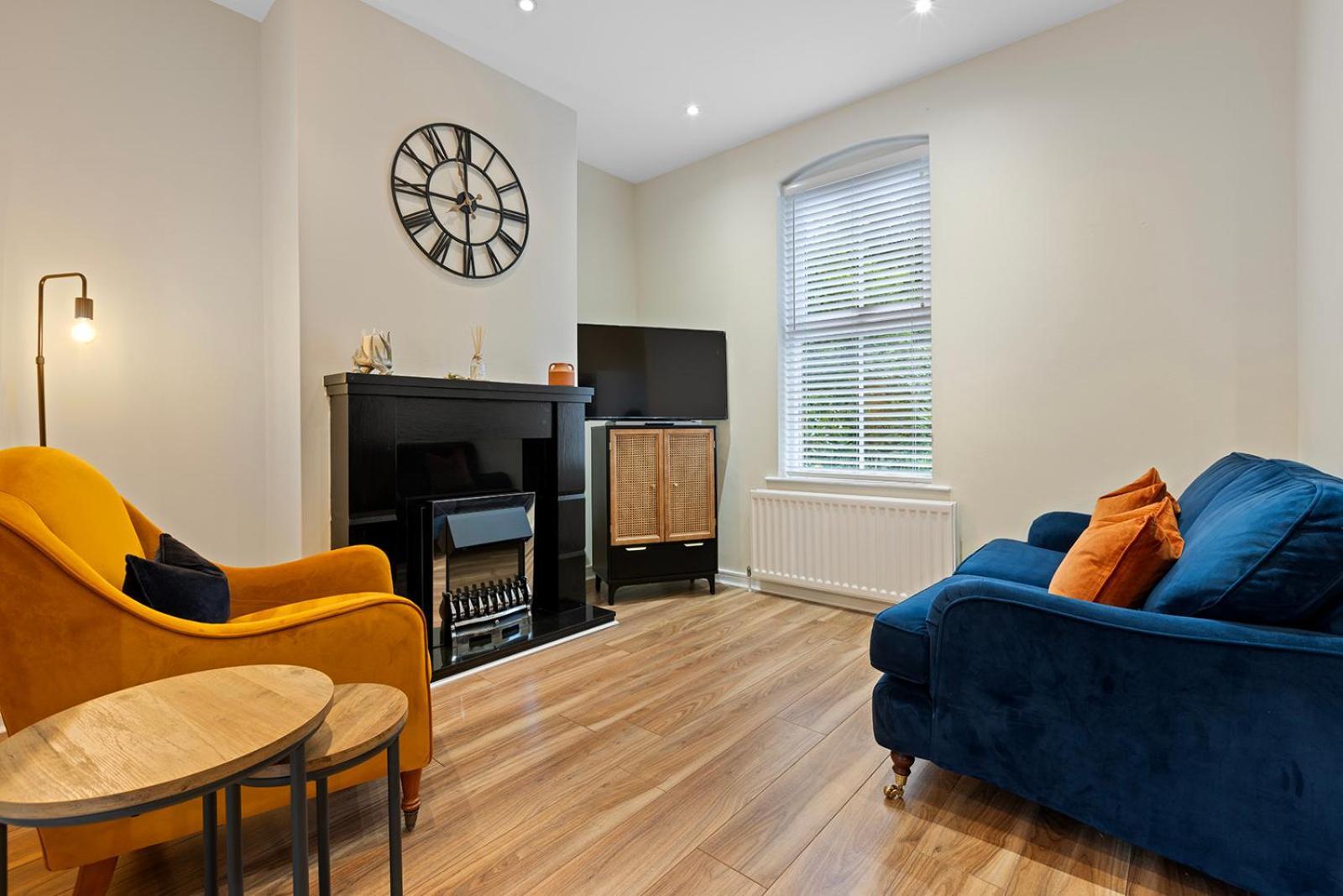 Riverside Townhouse Antrim Luaran gambar