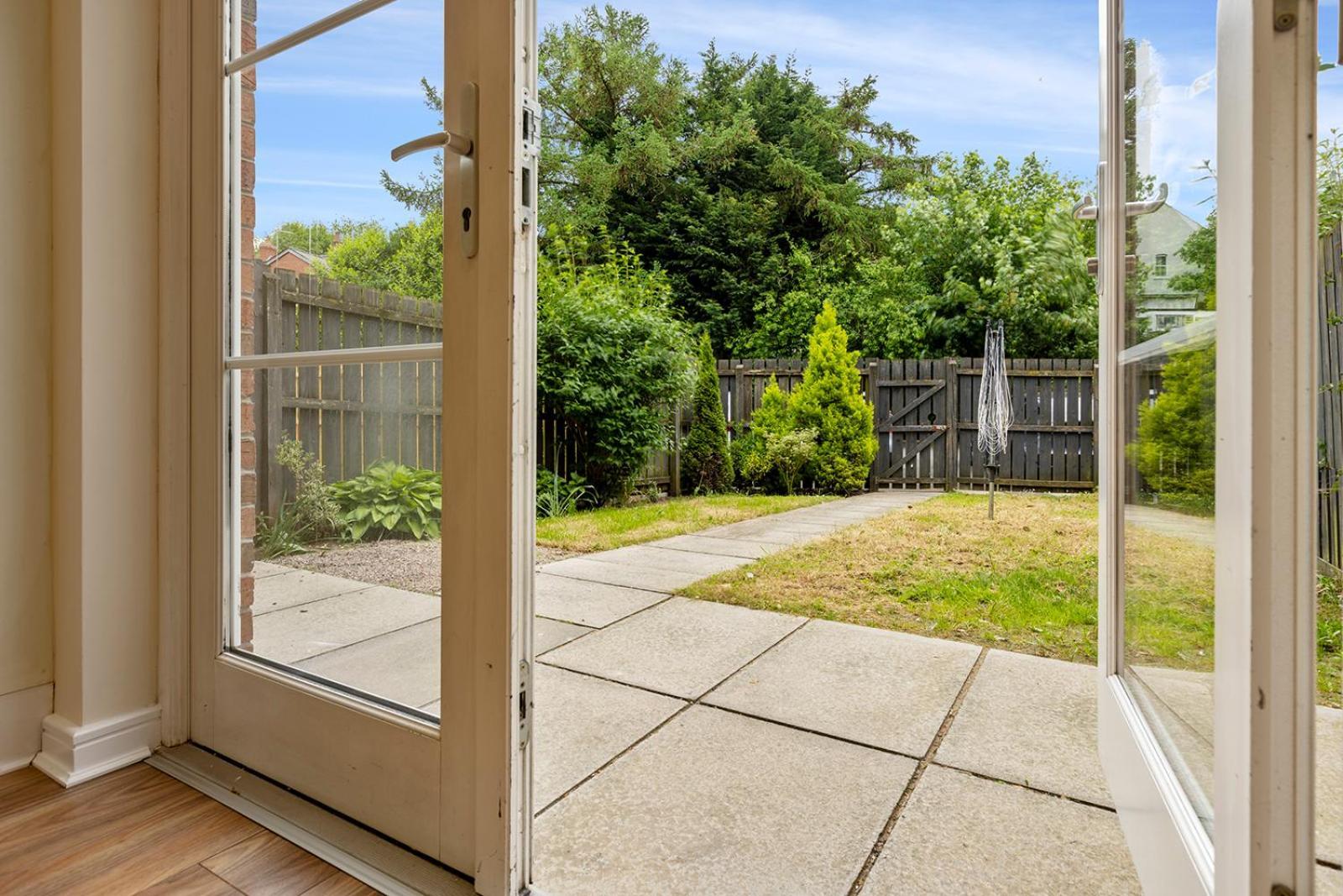 Riverside Townhouse Antrim Luaran gambar